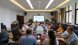 南宁市青年干部培训班师生到国壮调研座谈