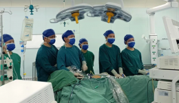 勇闯“高龄禁区” ，国壮外科手术团队成功为96岁患者完成全麻下腔镜手术