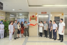 国壮首批“无陪护”试点病房揭牌